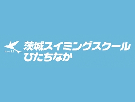 男性活躍中の水泳インストラクター